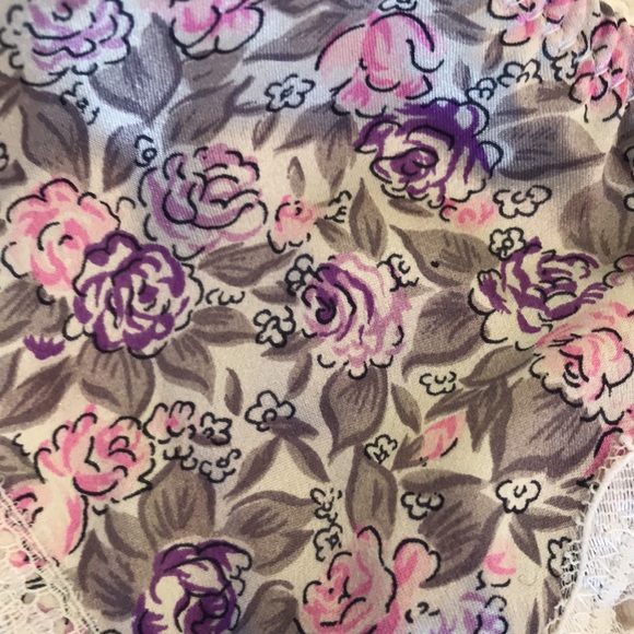 Vintage 1980s Christian Dior Silk Garter Belt Size Small. - Picture 10 of 11